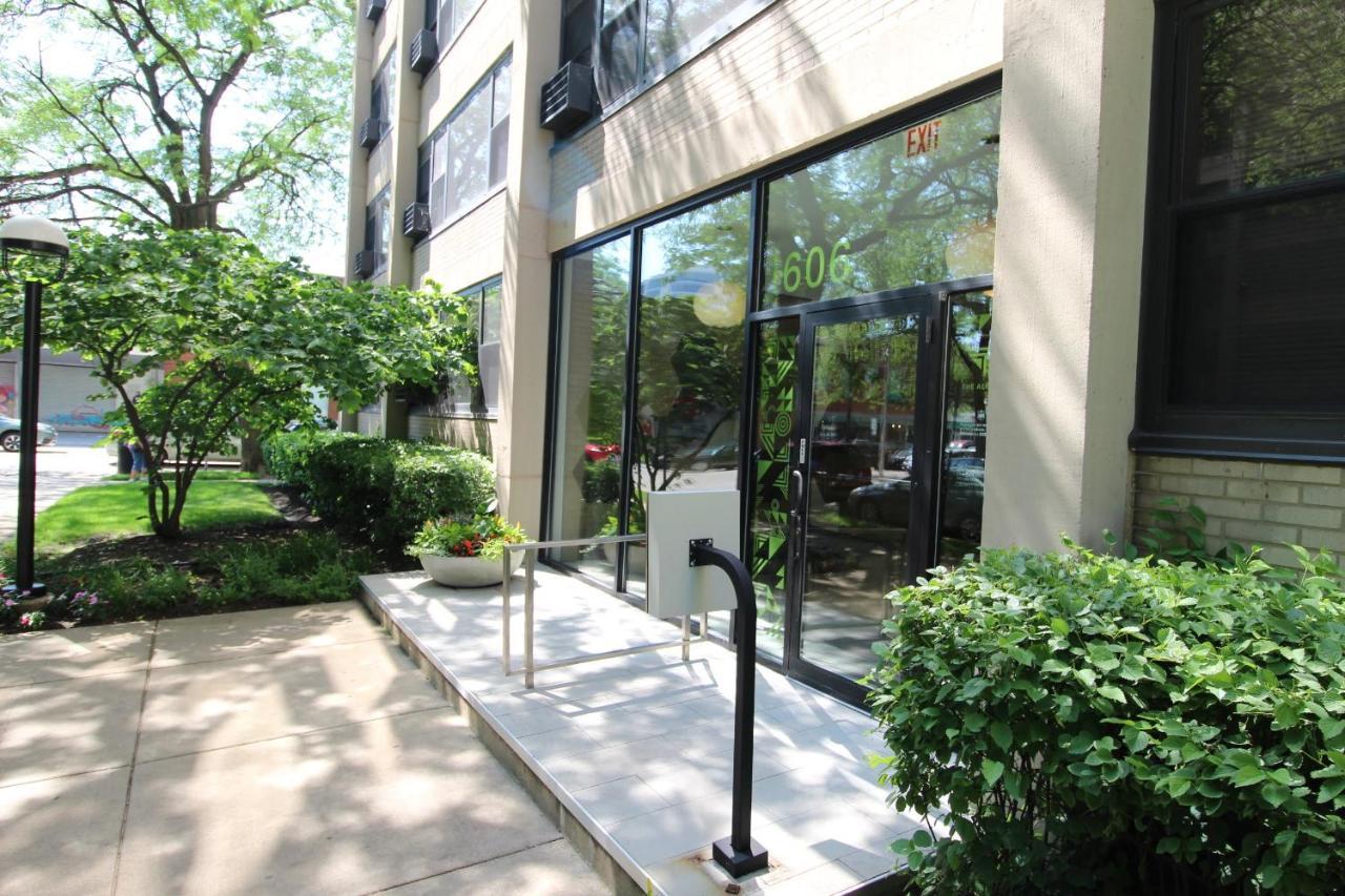 Frontdesk Modern Studio Apt In East Hyde Park Apartment Chicago Exterior photo